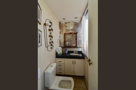 Apartamento à venda com 137m², 2 quartos e 2 vagasLavabo Cobertura