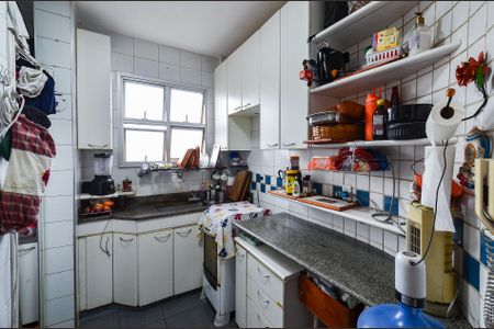 Apartamento à venda com 137m², 2 quartos e 2 vagasCozinha