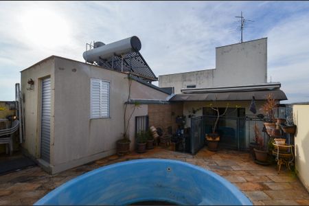 Apartamento à venda com 137m², 2 quartos e 2 vagasÁrea cobertura