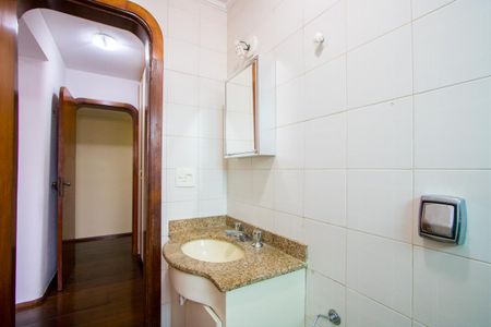 Apartamento à venda com 168m², 4 quartos e 2 vagas Apartamento à venda com 168m², 4 quartos e 2 vagasBanheiro do quarto 2