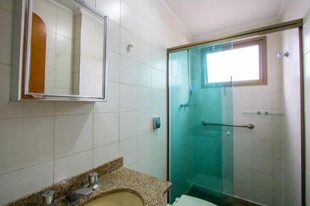 Apartamento à venda com 168m², 4 quartos e 2 vagas Apartamento à venda com 168m², 4 quartos e 2 vagasBanheiro do quarto 2