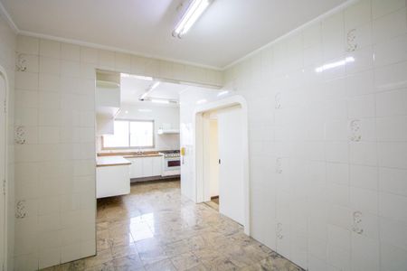 Apartamento à venda com 168m², 4 quartos e 2 vagas Apartamento à venda com 168m², 4 quartos e 2 vagasCopa/Cozinha