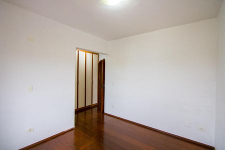 Apartamento à venda com 168m², 4 quartos e 2 vagas Apartamento à venda com 168m², 4 quartos e 2 vagasQuarto 3 - Suíte