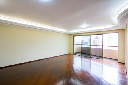 Apartamento à venda com 168m², 4 quartos e 2 vagas Apartamento à venda com 168m², 4 quartos e 2 vagasSala