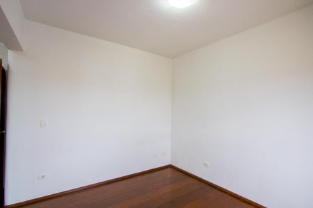 Apartamento à venda com 168m², 4 quartos e 2 vagas Apartamento à venda com 168m², 4 quartos e 2 vagasQuarto 3 - Suíte
