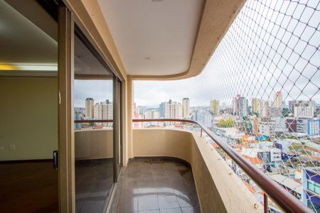 Apartamento à venda com 168m², 4 quartos e 2 vagas Apartamento à venda com 168m², 4 quartos e 2 vagasVaranda da sala