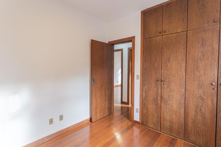 Apartamento à venda com 100m², 3 quartos e 1 vaga Apartamento à venda com 100m², 3 quartos e 1 vagaQuarto 3