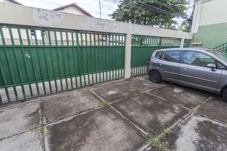 Apartamento à venda com 100m², 3 quartos e 1 vaga Apartamento à venda com 100m², 3 quartos e 1 vagaGaragem