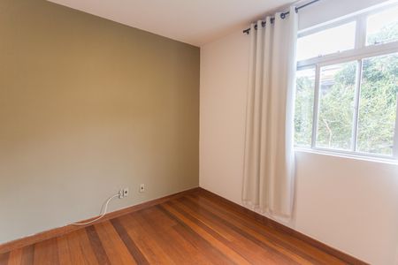Apartamento à venda com 100m², 3 quartos e 1 vaga Apartamento à venda com 100m², 3 quartos e 1 vagaQuarto 2