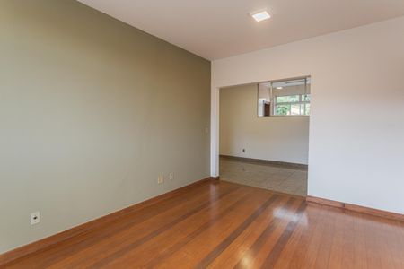 Sala de apartamento à venda com 3 quartos, 100m² em Santa Efigênia, Belo Horizonte