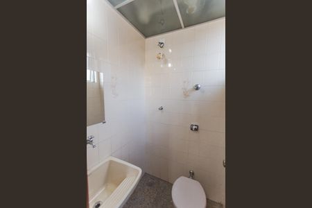 Apartamento à venda com 100m², 3 quartos e 1 vaga Apartamento à venda com 100m², 3 quartos e 1 vagaBanheiro de serviço