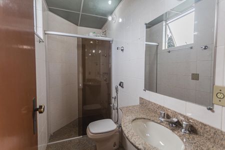 Apartamento à venda com 100m², 3 quartos e 1 vaga Apartamento à venda com 100m², 3 quartos e 1 vagaBanheiro da Suíte