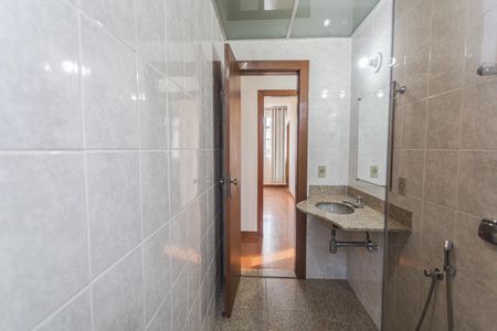 Apartamento à venda com 100m², 3 quartos e 1 vaga Apartamento à venda com 100m², 3 quartos e 1 vagaBanheiro Social