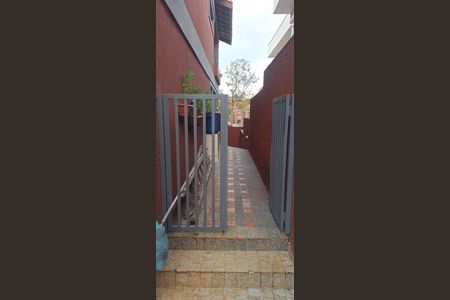 Casa de condomínio à venda com 435m², 4 quartos e 6 vagasQuintal - Corredor Lateral