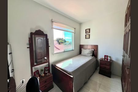Casa à venda com 106m², 2 quartos e 2 vagas
