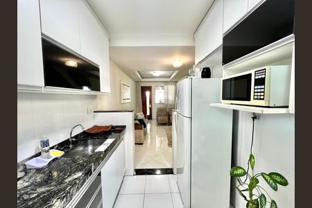 Casa para alugar com 2 quartos, 106m² em Vila Jardim Leblon, Belo Horizonte