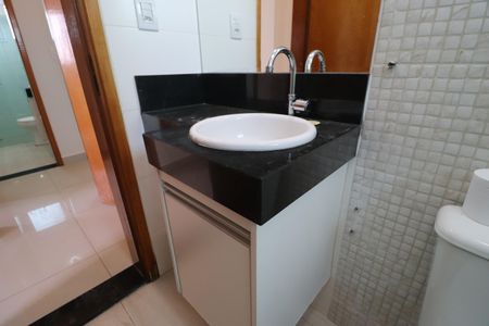 Apartamento para alugar com 70m², 2 quartos e 1 vagaBanheiro do Quarto 2