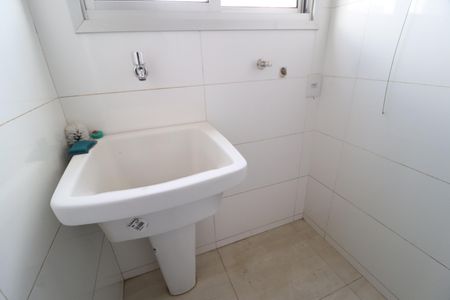 Apartamento para alugar com 70m², 2 quartos e 1 vagaÁrea de Serviço