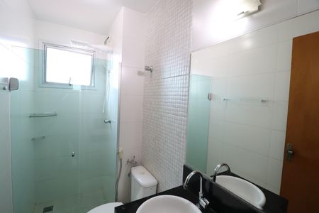 Apartamento para alugar com 70m², 2 quartos e 1 vagaBanheiro Social