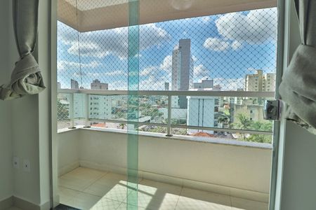 Apartamento para alugar com 70m², 2 quartos e 1 vagaSala