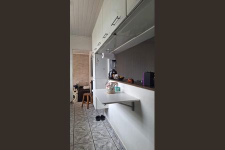 Cozinha de casa para alugar com 2 quartos, 65m² em Jardim Rosa de Franca, Guarulhos