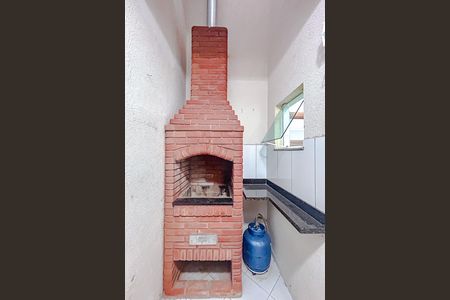 Casa de condomínio à venda com 141m², 3 quartos e 1 vagaÁrea de Serviço
