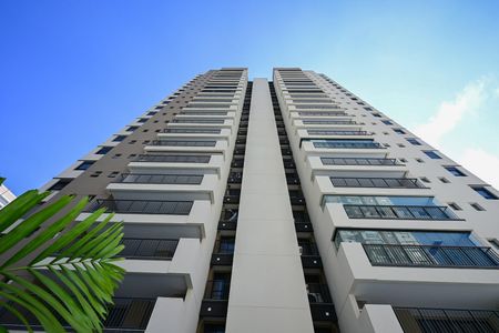 Apartamento para alugar com 105m², 2 quartos e 2 vagasFachada
