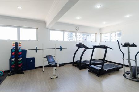 Apartamento para alugar com 45m², 1 quarto e 1 vaga Apartamento para alugar com 45m², 1 quarto e 1 vagaÁrea comum - Academia