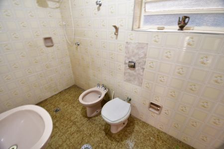 Casa para alugar com 200m², 3 quartos e 2 vagasBanheiro