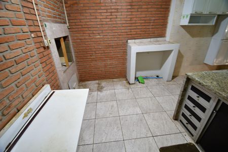 Casa para alugar com 200m², 3 quartos e 2 vagasCozinha