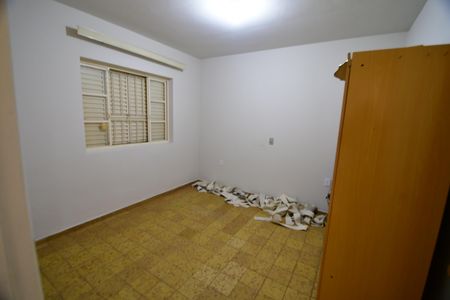 Casa para alugar com 200m², 3 quartos e 2 vagasQuarto 1