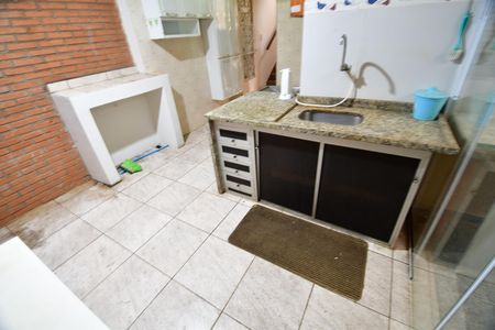 Casa para alugar com 200m², 3 quartos e 2 vagasCozinha