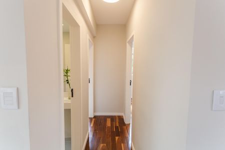 Apartamento à venda com 73m², 2 quartos e 2 vagas Apartamento à venda com 73m², 2 quartos e 2 vagasCorredor