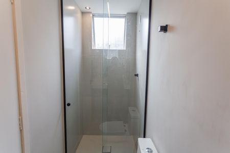 Apartamento à venda com 73m², 2 quartos e 2 vagas Apartamento à venda com 73m², 2 quartos e 2 vagasBanheiro da Suíte