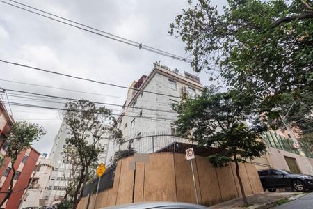 Apartamento à venda com 73m², 2 quartos e 2 vagas Apartamento à venda com 73m², 2 quartos e 2 vagasFachada