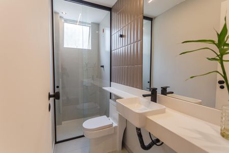 Apartamento à venda com 73m², 2 quartos e 2 vagas Apartamento à venda com 73m², 2 quartos e 2 vagasBanheiro Social