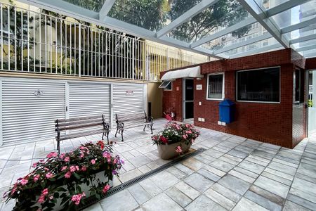Apartamento à venda com 42m², 1 quarto e 1 vaga