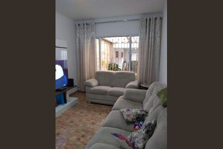 Casa à venda com 3 quartos, 250m² em Parque das Arvores, São Paulo