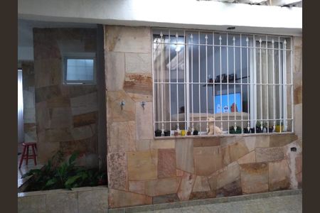 Casa à venda com 250m², 3 quartos e 4 vagas