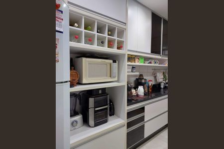 Casa à venda com 60m², 2 quartos e 2 vagas
