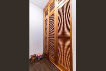 Casa à venda com 500m², 5 quartos e 4 vagas
