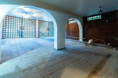 Casa à venda com 500m², 5 quartos e 4 vagas