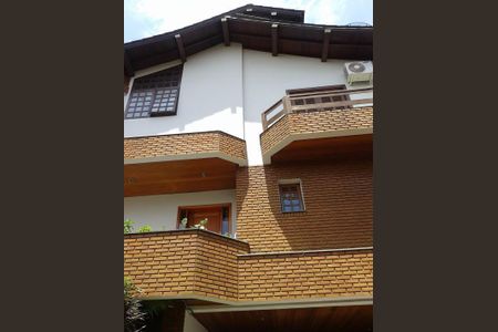 Casa à venda com 395m², 5 quartos e 6 vagas