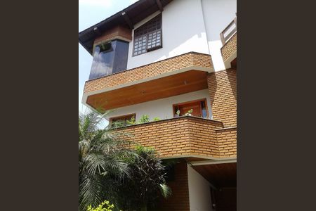 Casa à venda com 395m², 5 quartos e 6 vagas