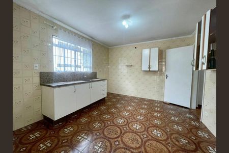 Casa à venda com 3 quartos, 200m² em Jardim Imperial, São Paulo