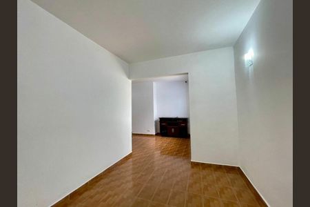 Casa à venda com 3 quartos, 200m² em Jardim Imperial, São Paulo