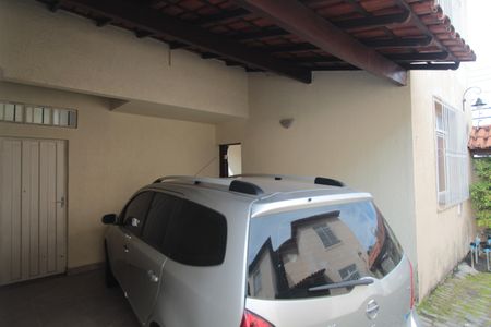 Casa de condomínio à venda com 197m², 3 quartos e 1 vagaGaragem