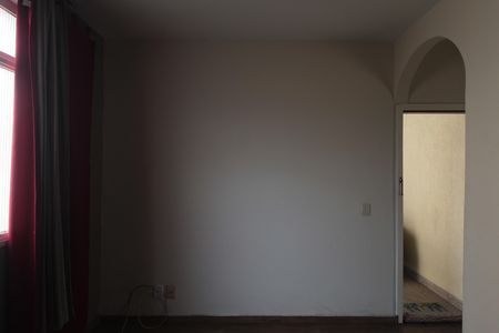 Sala de casa de condomínio à venda com 3 quartos, 197m² em Vila Cloris, Belo Horizonte
