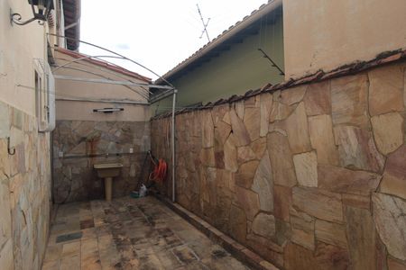 Casa de condomínio à venda com 197m², 3 quartos e 1 vagaÁrea Privativa