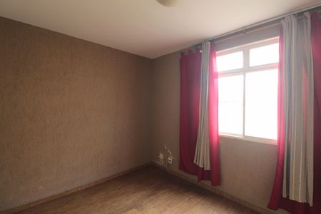 Sala de casa de condomínio à venda com 3 quartos, 197m² em Vila Cloris, Belo Horizonte